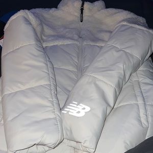 COPY - Brand New. New Balance white jacket size Medium